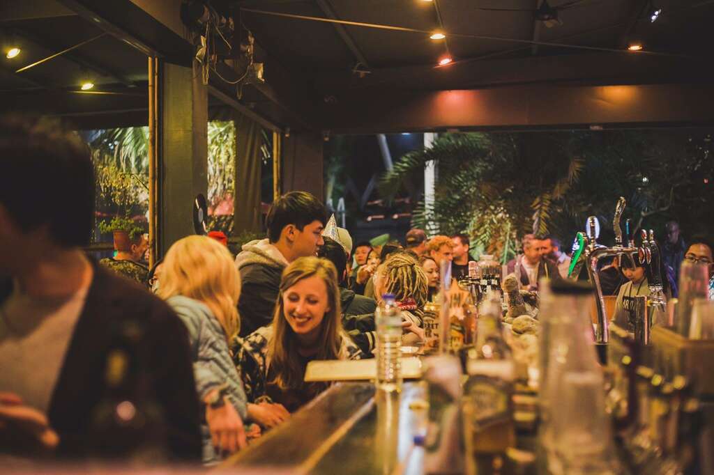 beach bars on qijin island
