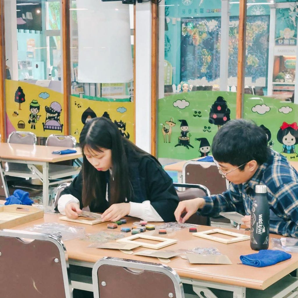 เที่ยวอี๋หลาน