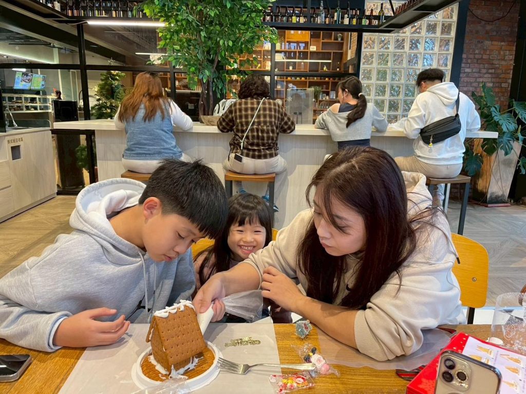 เที่ยวอี๋หลาน